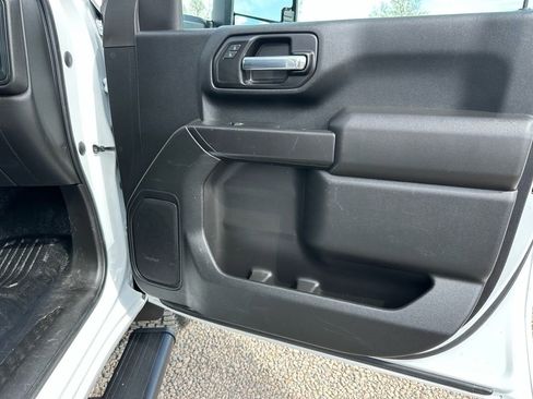 Used 2021 Chevrolet Silverado 2500 W/T w/ WT Convenience Package image 13