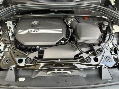 Used 2025 BMW X1 xDrive28i w/ Technology Package image 32