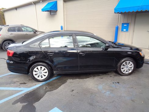 Used 2014 Volkswagen Jetta S image 7