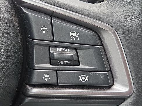 Used 2025 Subaru Outback Premium image 14