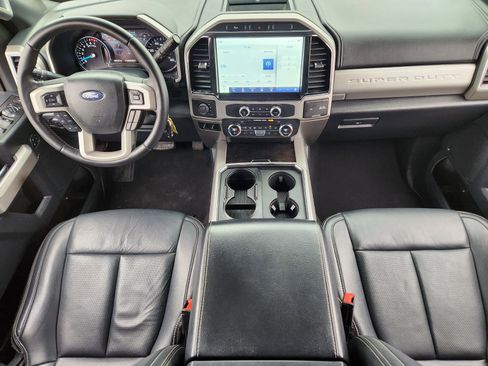 Used 2022 Ford F250 Lariat w/ Lariat Value Package image 28