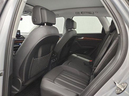 Used 2023 Audi Q5 2.0T Premium w/ Convenience Package image 35