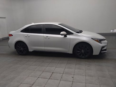 Used 2023 Toyota Corolla SE image 11