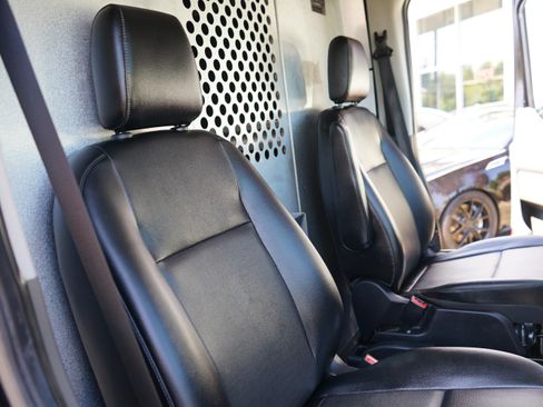 Used 2020 Ford Transit 250 148 High Roof Extended w/ Load Area Protection Package RWD image 15