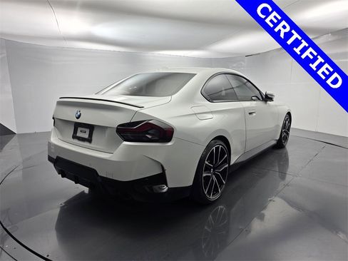 Used 2023 BMW 230i 230i w/ M Sport Package image 4