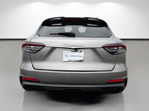 Used 2022 Maserati Levante GT AWD/4WD image 4