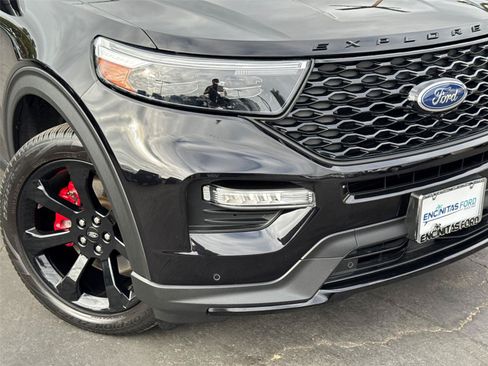 Certified 2023 Ford Explorer ST w/ Equipment Group 401A AWD/4WD image 3