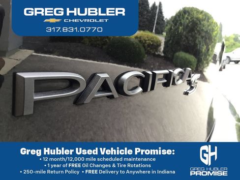 Used 2025 Chrysler Pacifica Limited FWD image 16