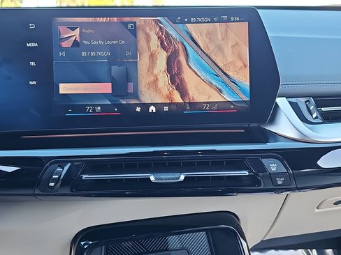 Used 2025 BMW X1 xDrive28i w/ Technology Package image 20