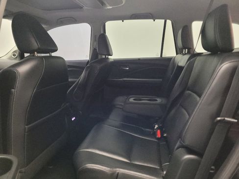 Used 2019 Honda Pilot EX-L image 18
