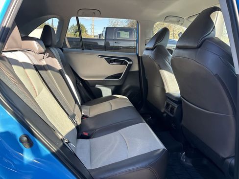 Used 2019 Toyota RAV4 Adventure w/ Cold Weather Package image 8