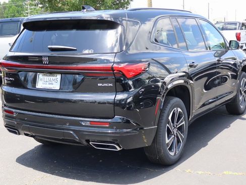 New 2025 Buick Enclave Sport Touring w/ Super Cruise Package image 6
