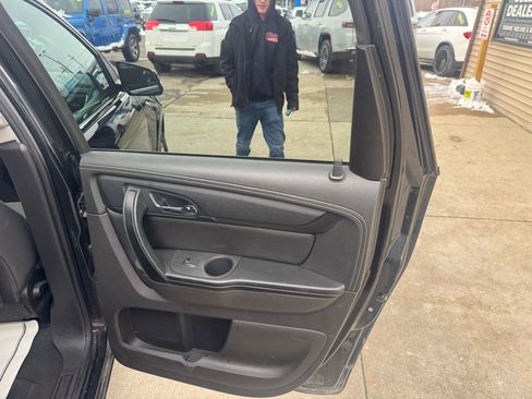 Used 2014 Chevrolet Traverse LT w/ All-Star Edition image 15