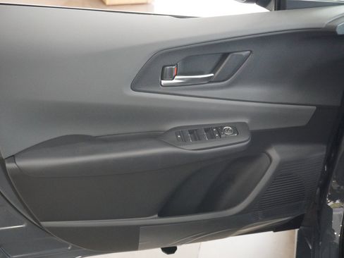 New 2026 Toyota Prius XLE image 19