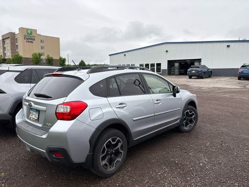 Used 2014 Subaru Crosstrek 2.0i Limited w/ Popular Package #2 AWD/4WD image 7