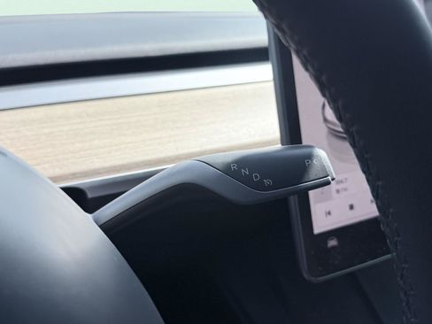 Used 2023 Tesla Model 3 Standard Range RWD image 61