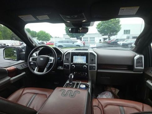 Used 2019 Ford F150 King Ranch w/ Equipment Group 601A Luxury AWD/4WD image 12