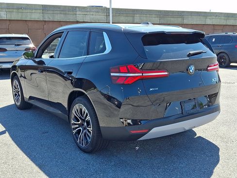 New 2026 BMW X3 xDrive30i w/ Premium Package AWD/4WD image 3
