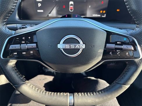 Used 2023 Nissan Ariya FWD image 35