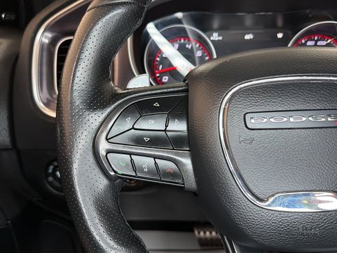 Used 2018 Dodge Charger R/T Scat Pack RWD image 27
