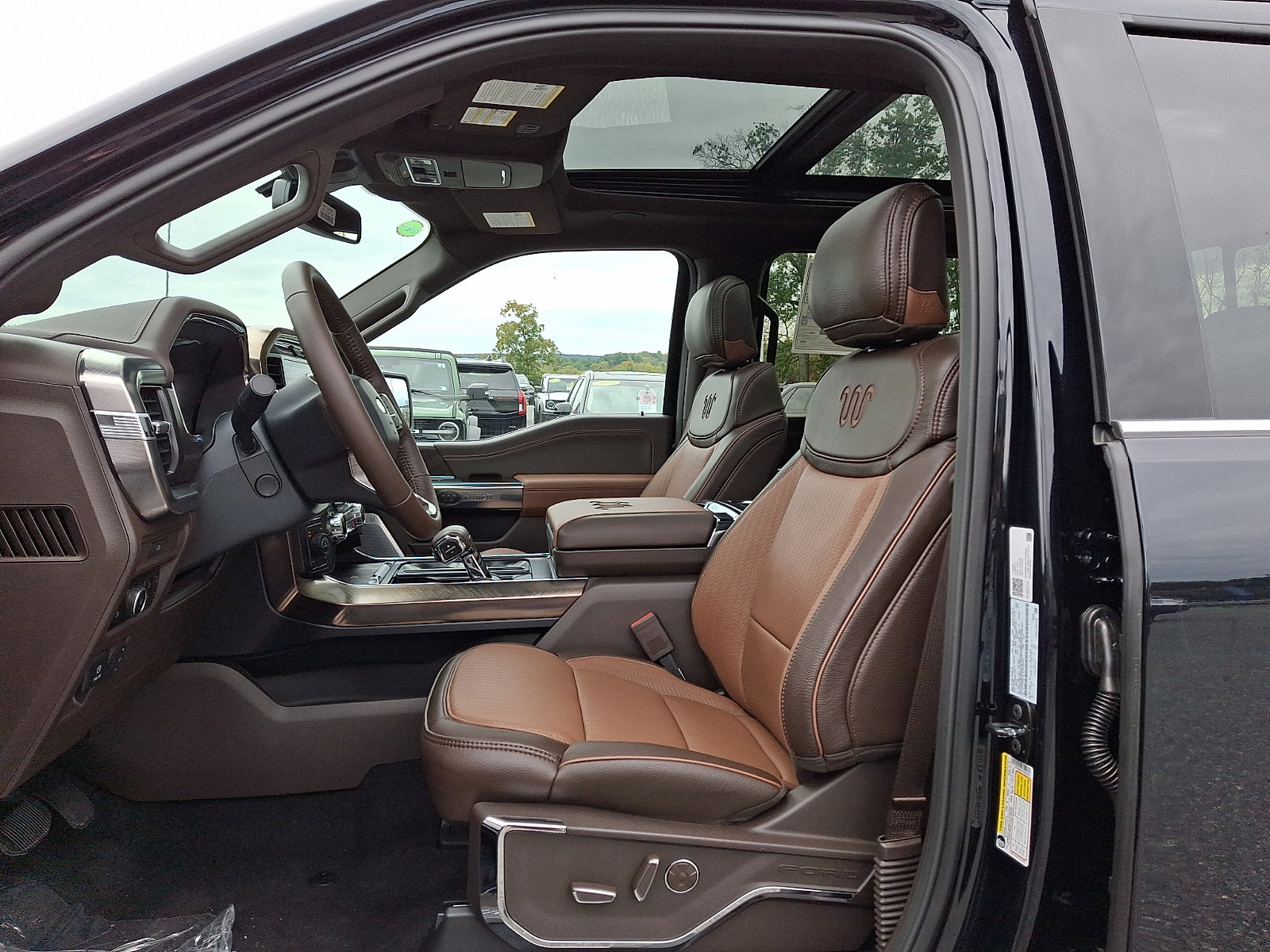 New 2026 Ford F150 King Ranch w/ Equipment Group 601A High AWD/4WD image 10