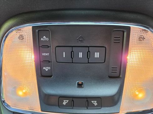 Used 2021 Dodge Charger Scat Pack RWD image 19