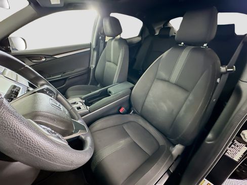 Used 2018 Honda Civic EX image 13