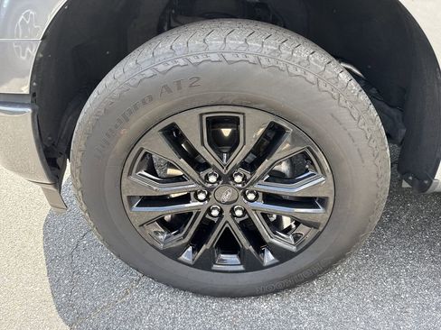 Used 2024 Ford F150 Lariat AWD/4WD image 11