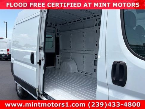 Used 2023 RAM ProMaster 2500 FWD image 15