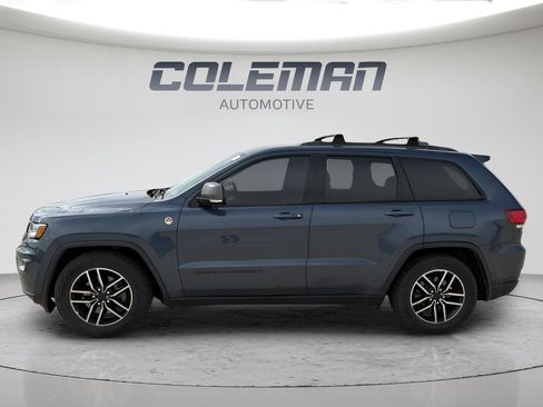 Used 2020 Jeep Grand Cherokee Trailhawk AWD/4WD image 2