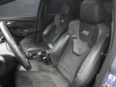 Used 2016 Ford Focus RS image 33