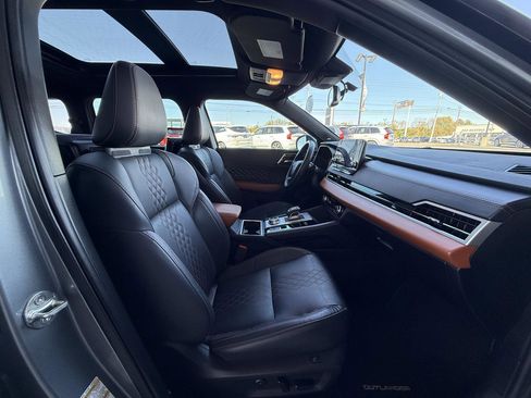Used 2023 Mitsubishi Outlander SEL 40th Anniversary image 33