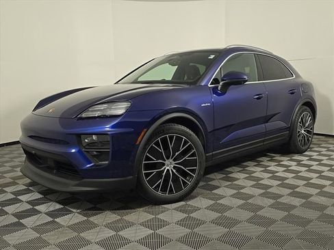 New 2026 Porsche Macan 4 Electric image 1