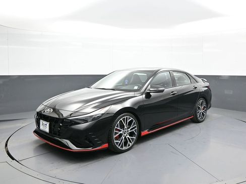 Used 2022 Hyundai Elantra N Base image 1