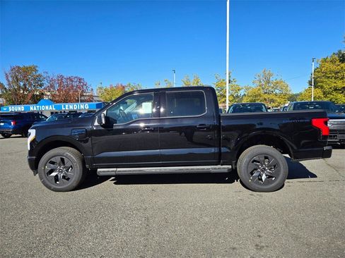 New 2025 Ford F150 Lightning Flash image 8