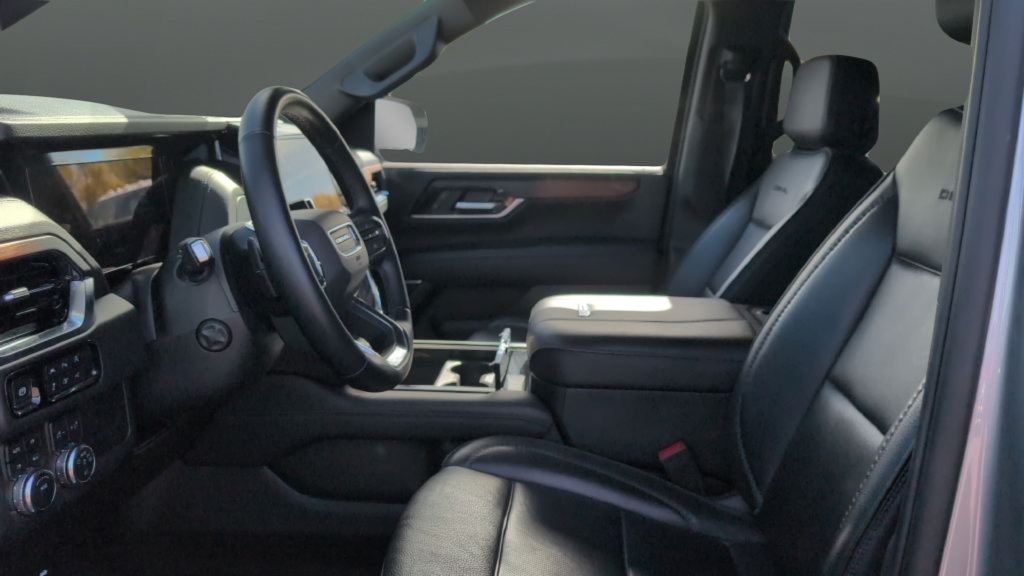 Used 2025 GMC Yukon XL Denali AWD/4WD image 10
