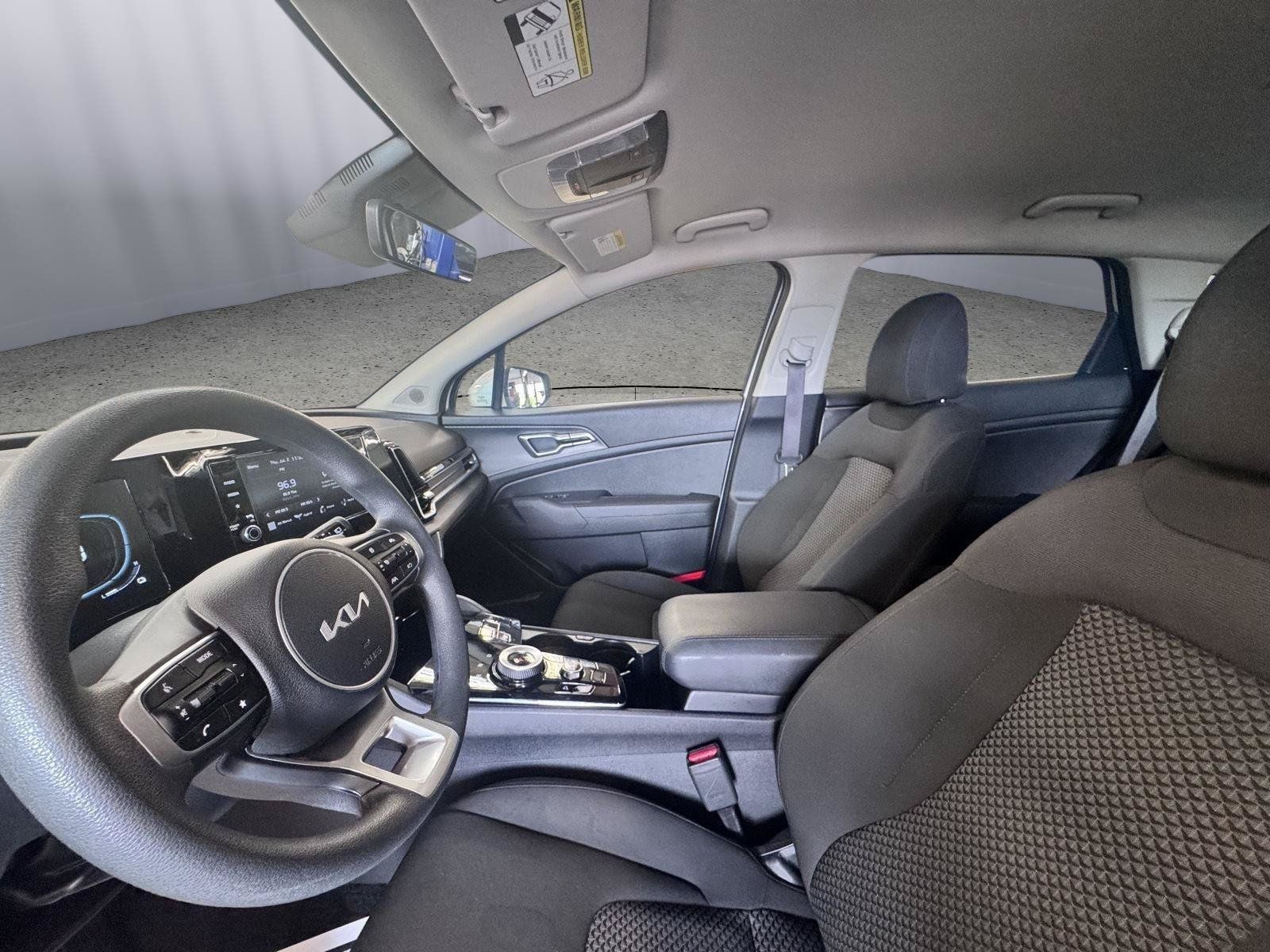 Certified 2025 Kia Sportage LX AWD/4WD image 26