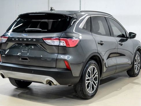 Used 2020 Ford Escape SEL image 8