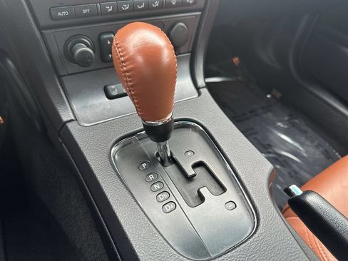 Used 2003 Ford Thunderbird RWD image 25