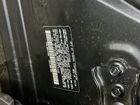 Used 2019 Subaru Forester Touring image 12