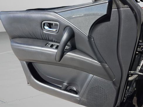 Used 2023 Nissan Armada SV w/ Cargo Package image 27