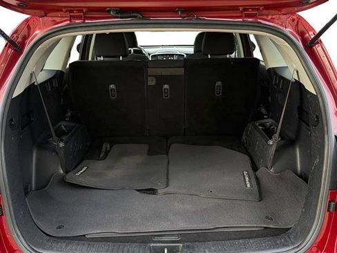 Used 2020 Kia Sorento LX FWD image 19