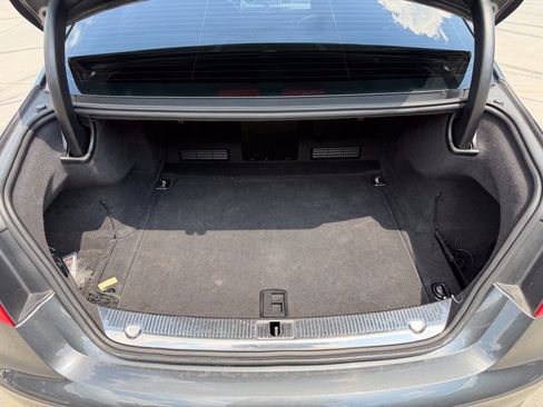 Used 2014 Audi S8 AWD/4WD image 27