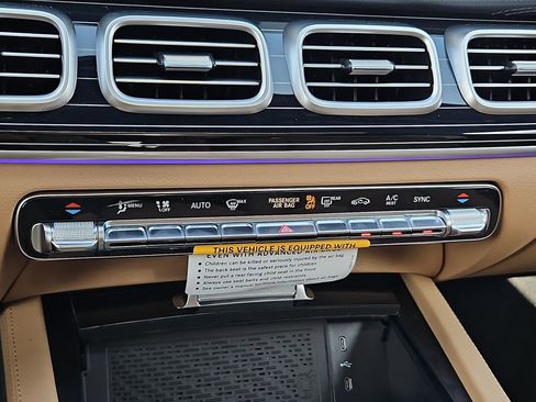 New 2026 Mercedes-Benz GLS 450 4MATIC image 26