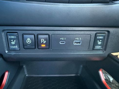 Used 2023 Nissan Frontier PRO-4X w/ Pro-4X Premium Package image 48