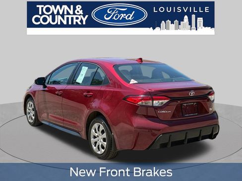 Used 2024 Toyota Corolla SE FWD image 5