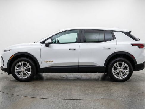 Used 2025 Chevrolet Equinox LT image 5