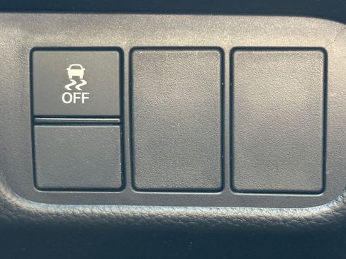 Certified 2025 Honda CR-V LX image 29