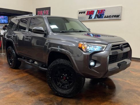 Used 2021 Toyota 4Runner SR5 RWD image 1