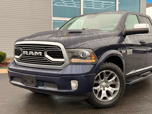 Used 2018 RAM 1500 Limited AWD/4WD image 2